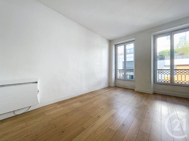 Appartement F1 à vendre - 1 pièce - 27.0 m2 - PUTEAUX - 92 - ILE-DE-FRANCE - Century 21 La Doyenne