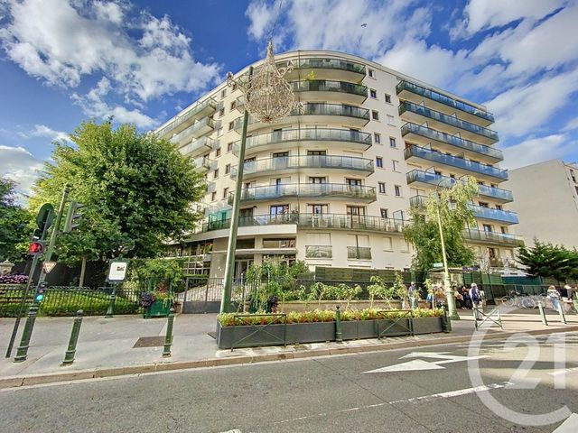 Appartement F1 à vendre - 1 pièce - 23.71 m2 - PUTEAUX - 92 - ILE-DE-FRANCE - Century 21 La Doyenne